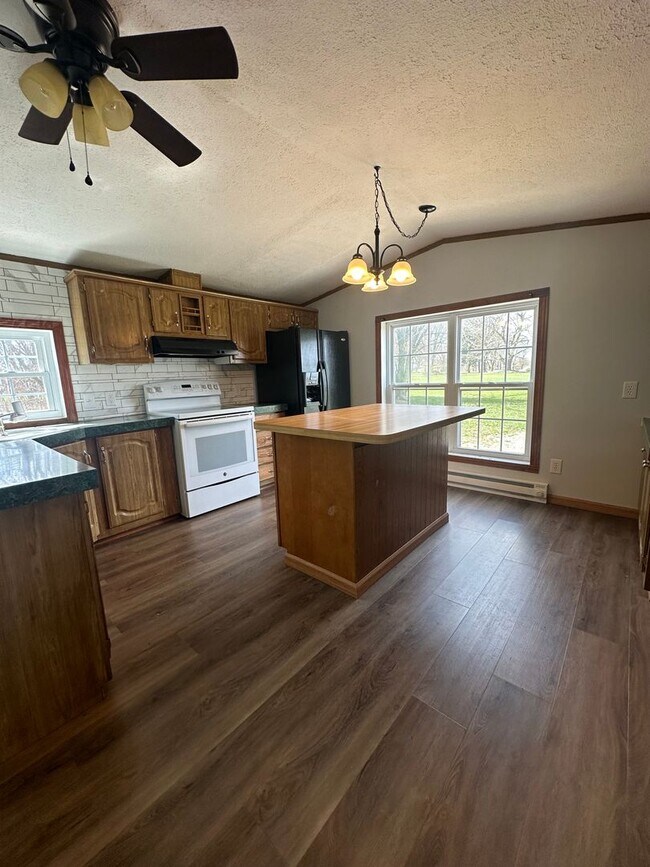 Photo - Two Bedroom Mobile Home