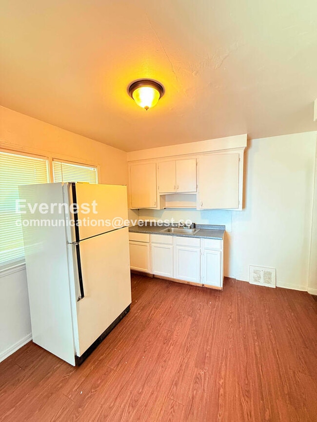 Photo - 16720 Rockdale St