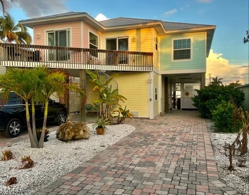 Photo - 2579 Third St