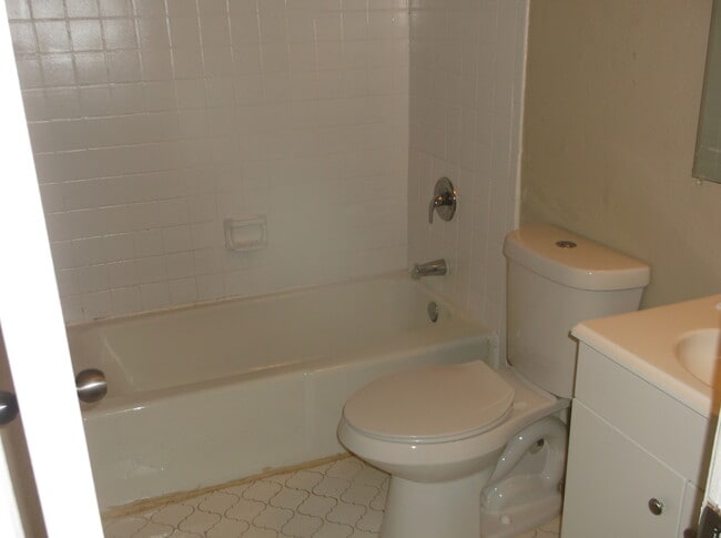 Photo - 5666 Maple Tree Dr