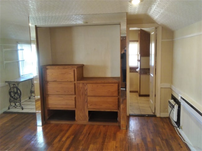 Photo - 1404 S Jefferson St