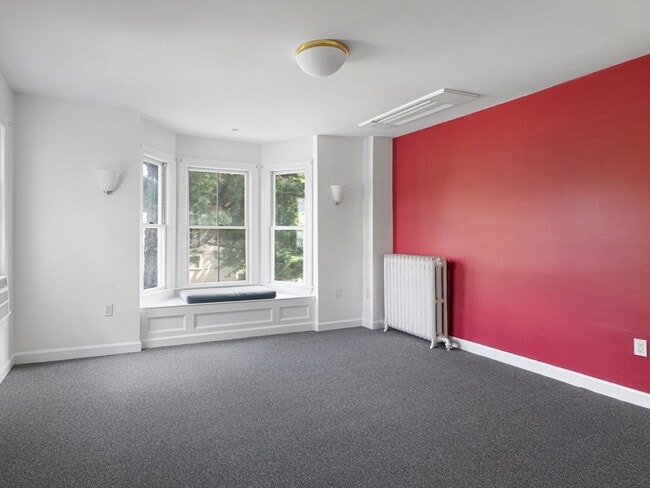 11 Perry St