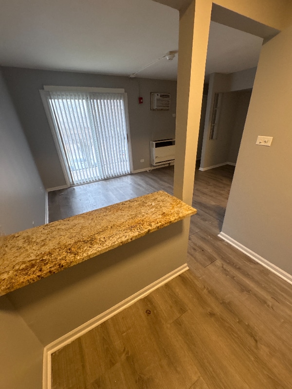 Photo - 3353 Commercial Ave Unit 14