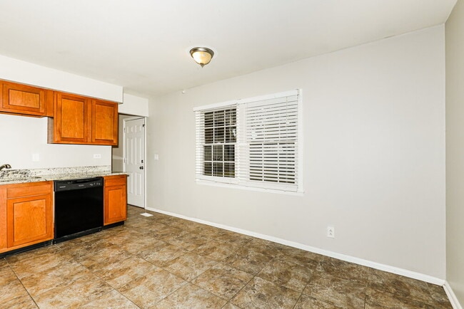 Photo - 4033 Arborcrest Dr