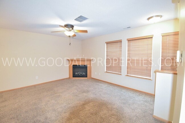 Photo - 2 bedroom 2 bath Urbandale Townhouse