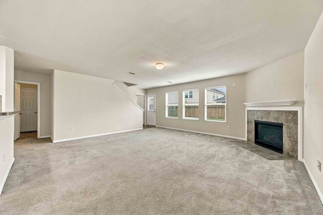 7402 Fox Cove Trail
