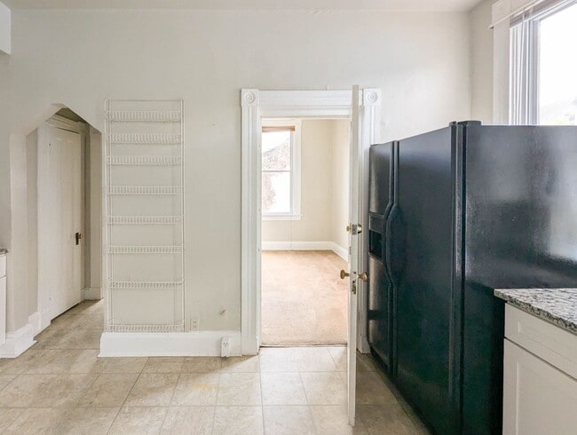 Photo - 2322 Stratford Ave Unidad 2