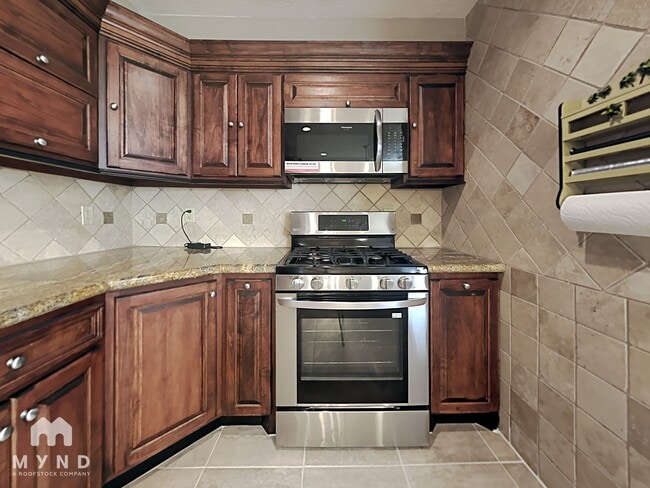 Photo - 3219 Glen Spring Dr