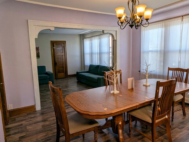 Photo - 3675 E Pulaski Ave Unidad Pulaski Apartment