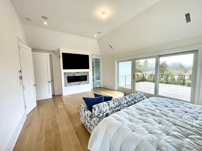 Photo - 59 Shinnecock Hills Rd