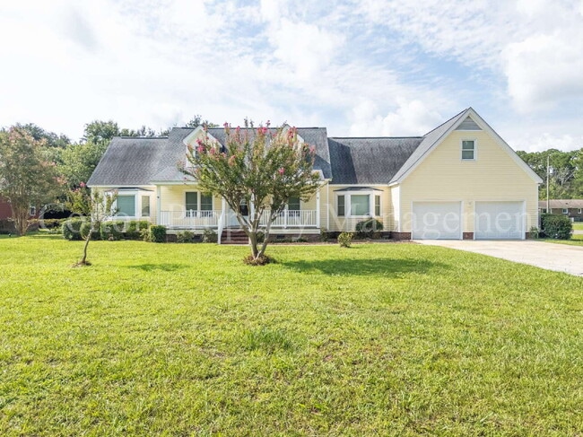 4602 Terry Ln