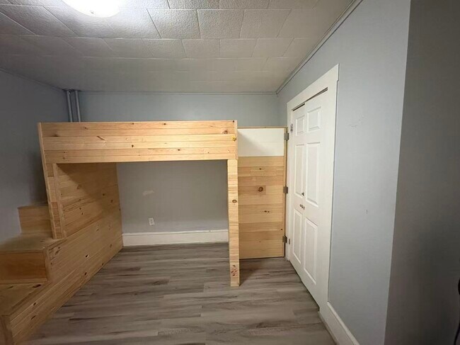 Photo - 534 William St Unit 1N