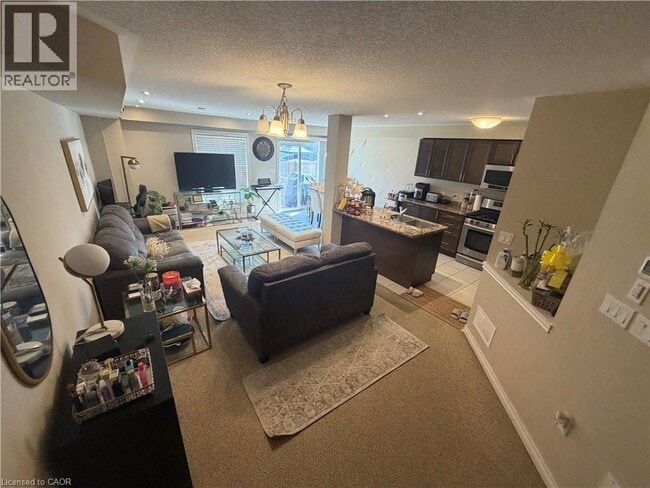 Photo - 25 Bethune Ave