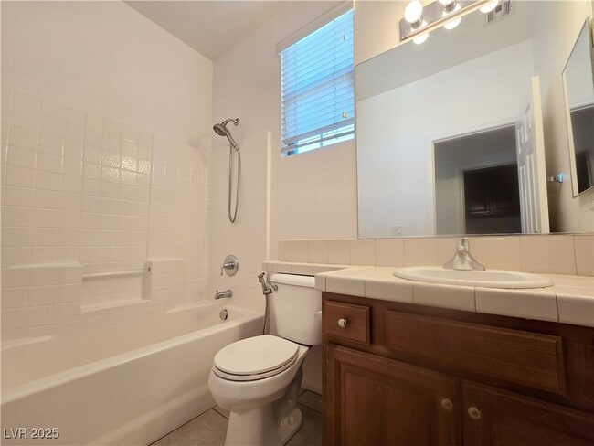 Building Photo - 7423 Coyote Cave Ave Rental