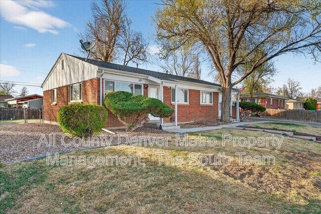 Photo - 69 Del Mar Cir