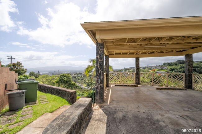 Photo - $3650.00 | 2bd/2.5ba Single Family Home in Halawa Heights