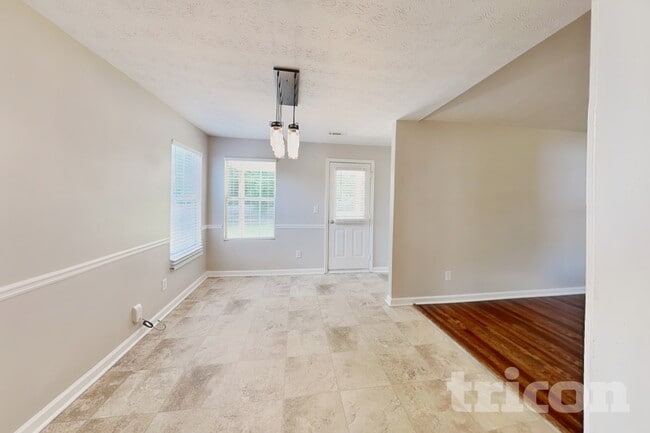 Photo - 314 Shelley Ln