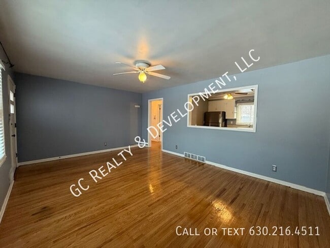 Photo - 838 Whitlock Ave