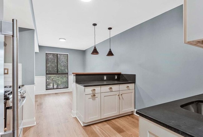 2074 Royal Fern Ct Unit 22B