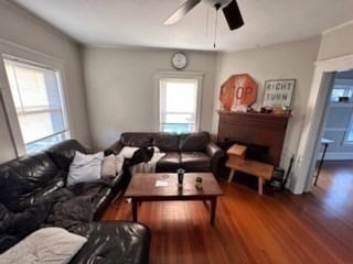 Photo - 24 Cushing St Unidad 2