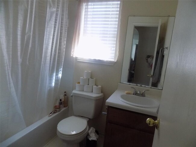 Photo - 332 PRICIPES WAY Dr