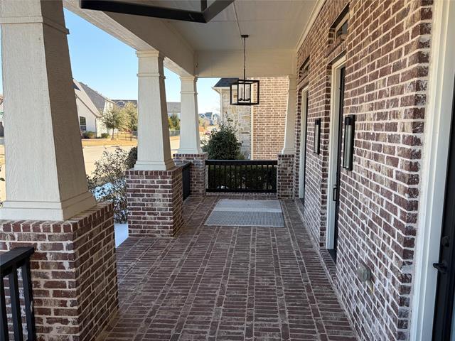 Photo - 1147 Spencer St S