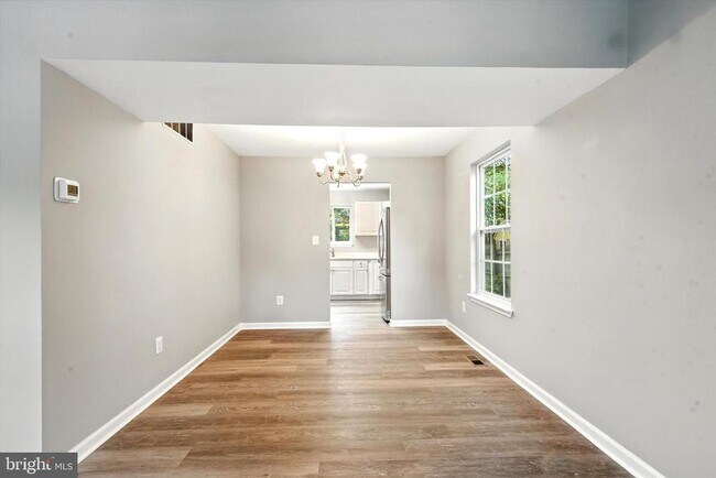 Photo - 1061 Berkley Dr