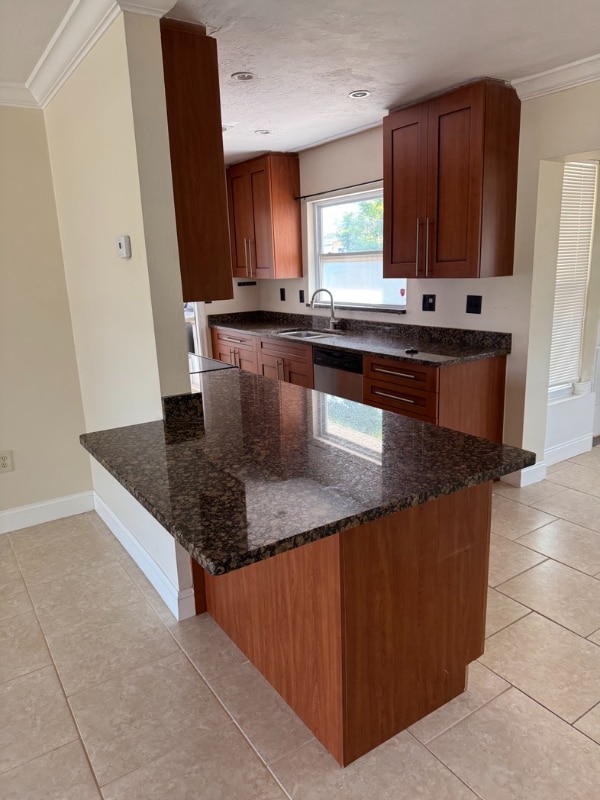 Photo - 2608 Hibiscus St