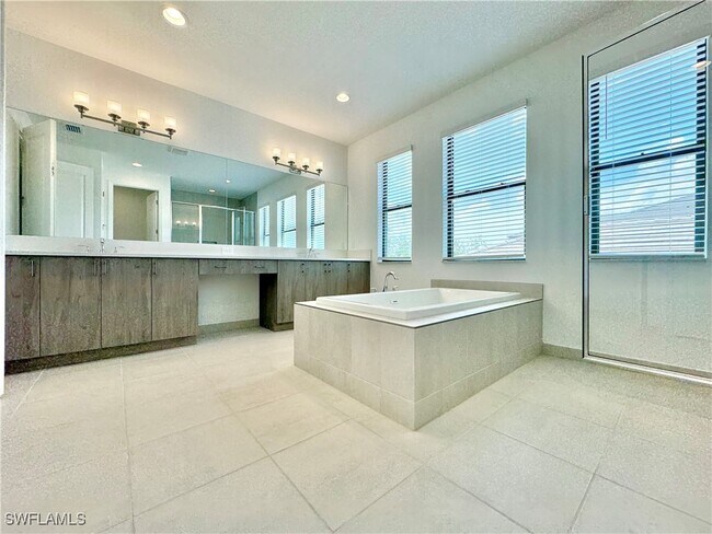 Photo - 20370 Fair Oak Ln