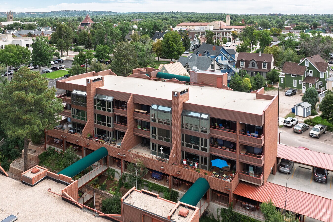 Photo - Park Place Condominiums