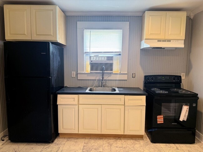 Photo - 1BR Apartment with Private Entrance in Downtown Lake Charles | Located Behind Historic Home