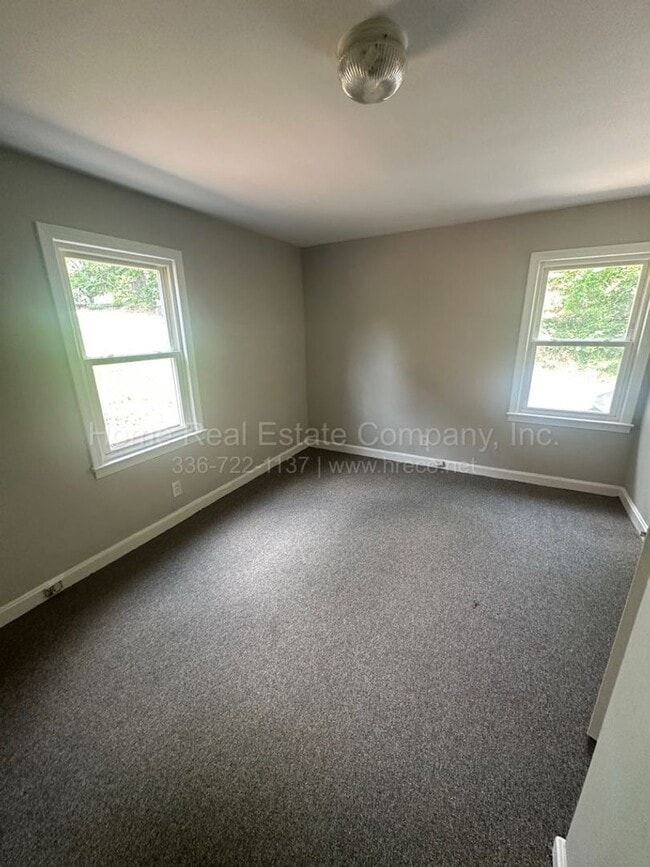 Photo - 1443 Clark Ave Unit 1443-A