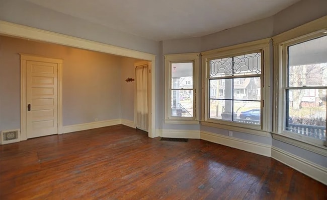 Photo - 1441 W Macon St Unit Apt 1