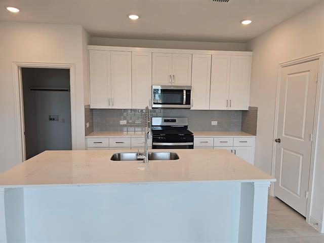 Photo - 629 Verona Dr