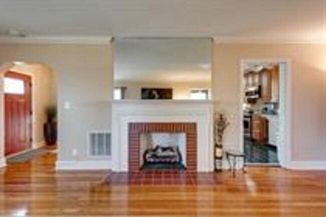 Photo - Beautiful Brick Home In A Desirable Location