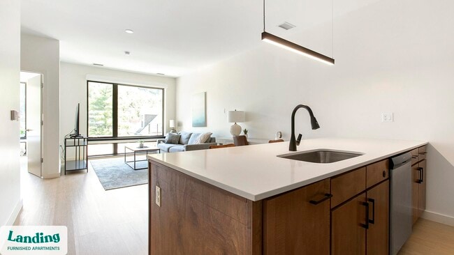 Photo - 2189 Cornell Rd Unit 303.1405295