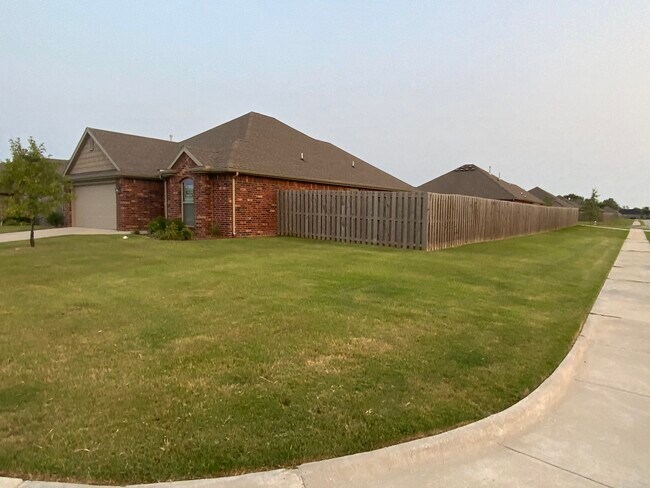 Photo - 120 Cisterna Dr