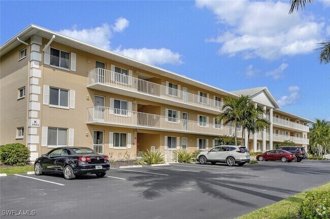 Building Photo - 3062 Sandpiper Bay Cir Unit K302 Rental