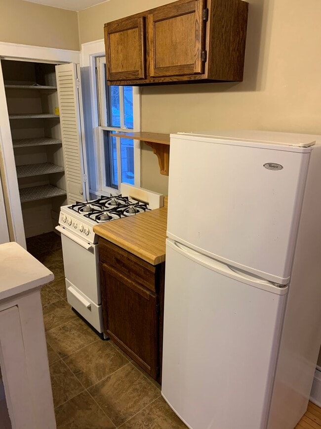 Photo - 116 Lexington Pkwy N Unit Apt 2