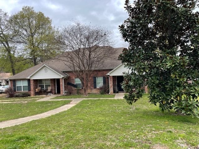 Building Photo - 2638 Westminster Dr