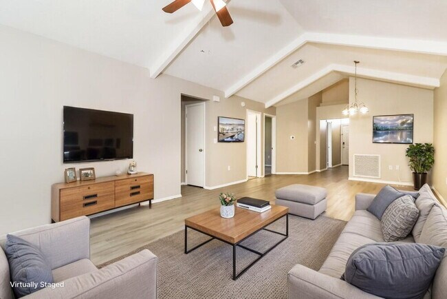 Photo - 13403 Woodward Dr