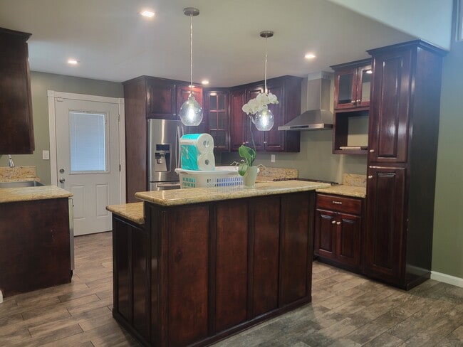 Kitchen - 151 W 53rd St