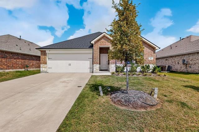 Photo - 504 Willow View Way