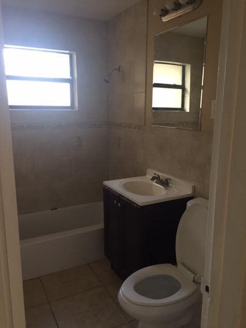 Photo - 933 N Australian Ave
