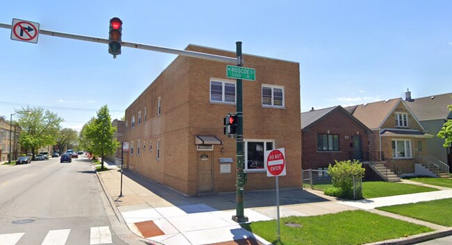 Photo - 5201 W Roscoe St Unidad 1S