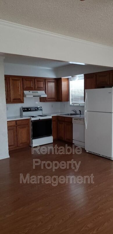 Photo - 108 Stagecoach Trail