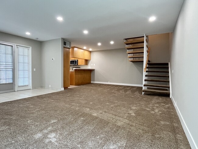 Photo - 3932 Via Tranquilo