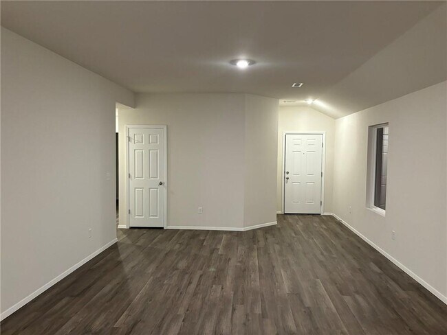 Photo - 801 S Katlyn Dr