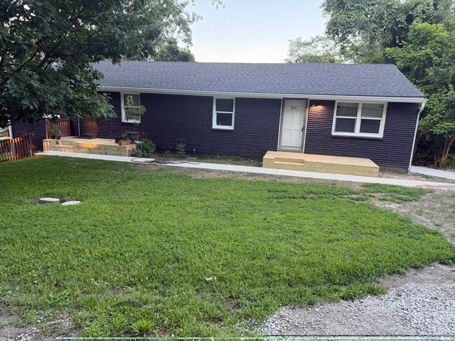 Photo - 5115 N Bellaire Ave