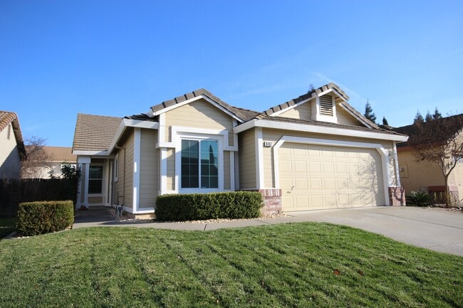 Building Photo - Great Elk Grove 3 Bed Home